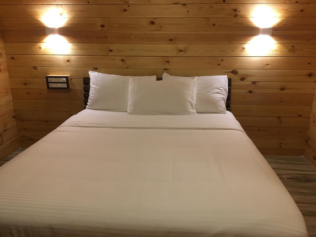 Breezywood Resort Mālvan Eksteriør bilde
